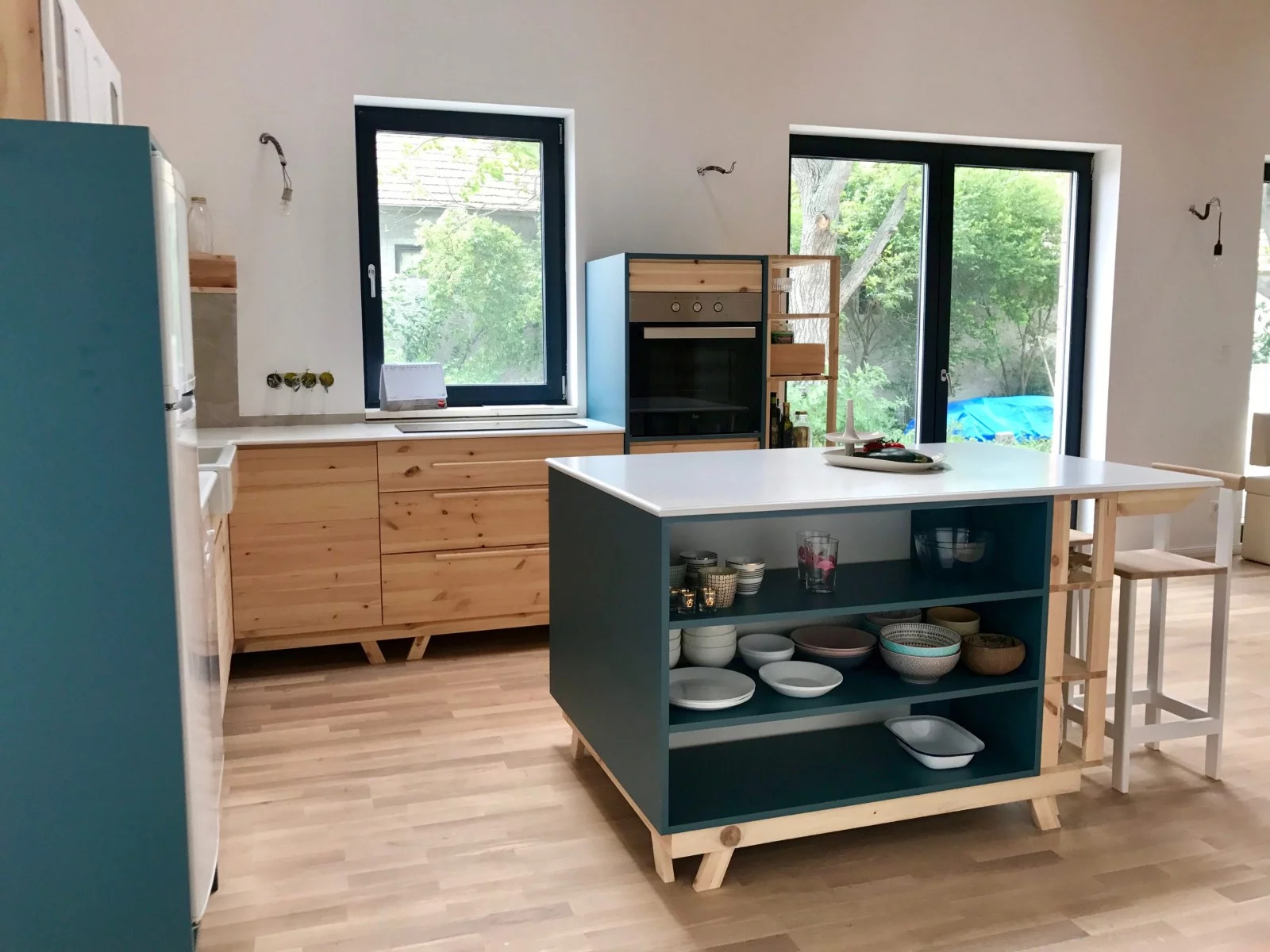 Modern Apartment Makeover: From Dull to Dreamy